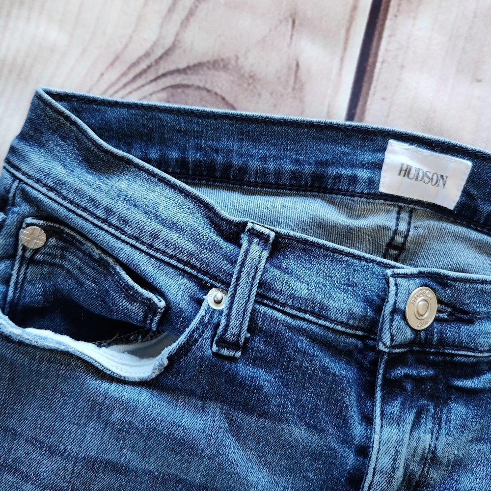 Hudson "Nico Midrise Ankle" Cropped Blue Jeans | Women's Size 27 - Picture 6 of 12